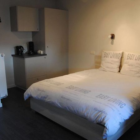 B&B De Oude Winning Riemst Exterior foto