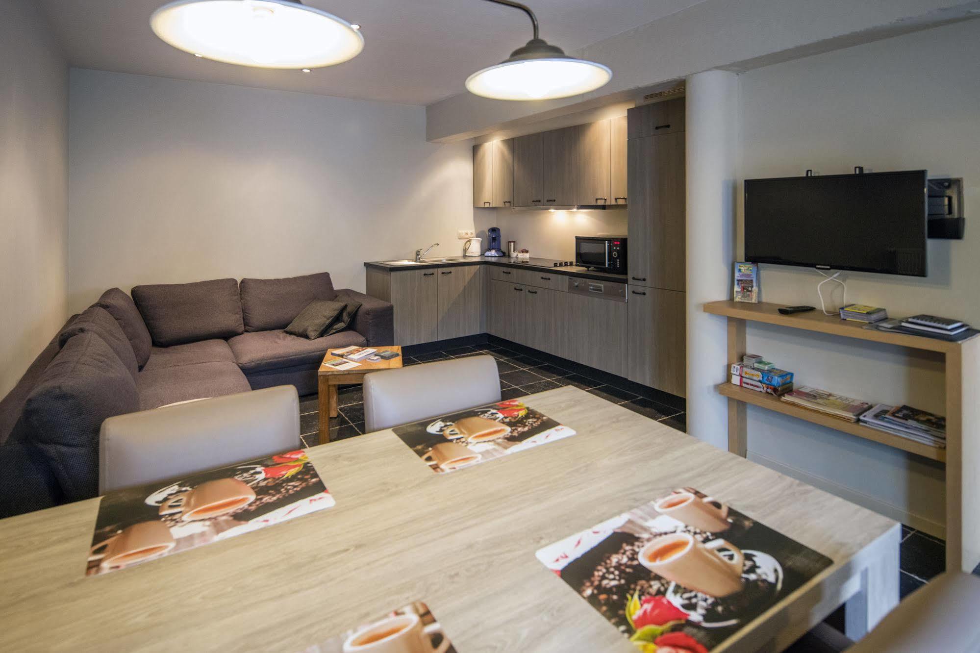 B&B De Oude Winning Riemst Exterior foto