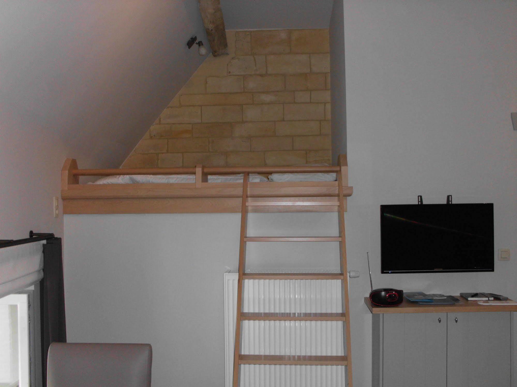 B&B De Oude Winning Riemst Exterior foto