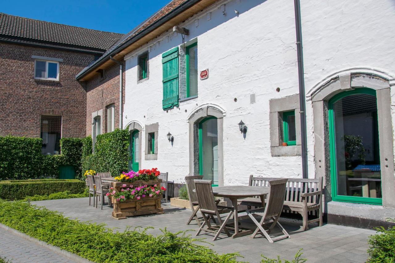 B&B De Oude Winning Riemst Exterior foto